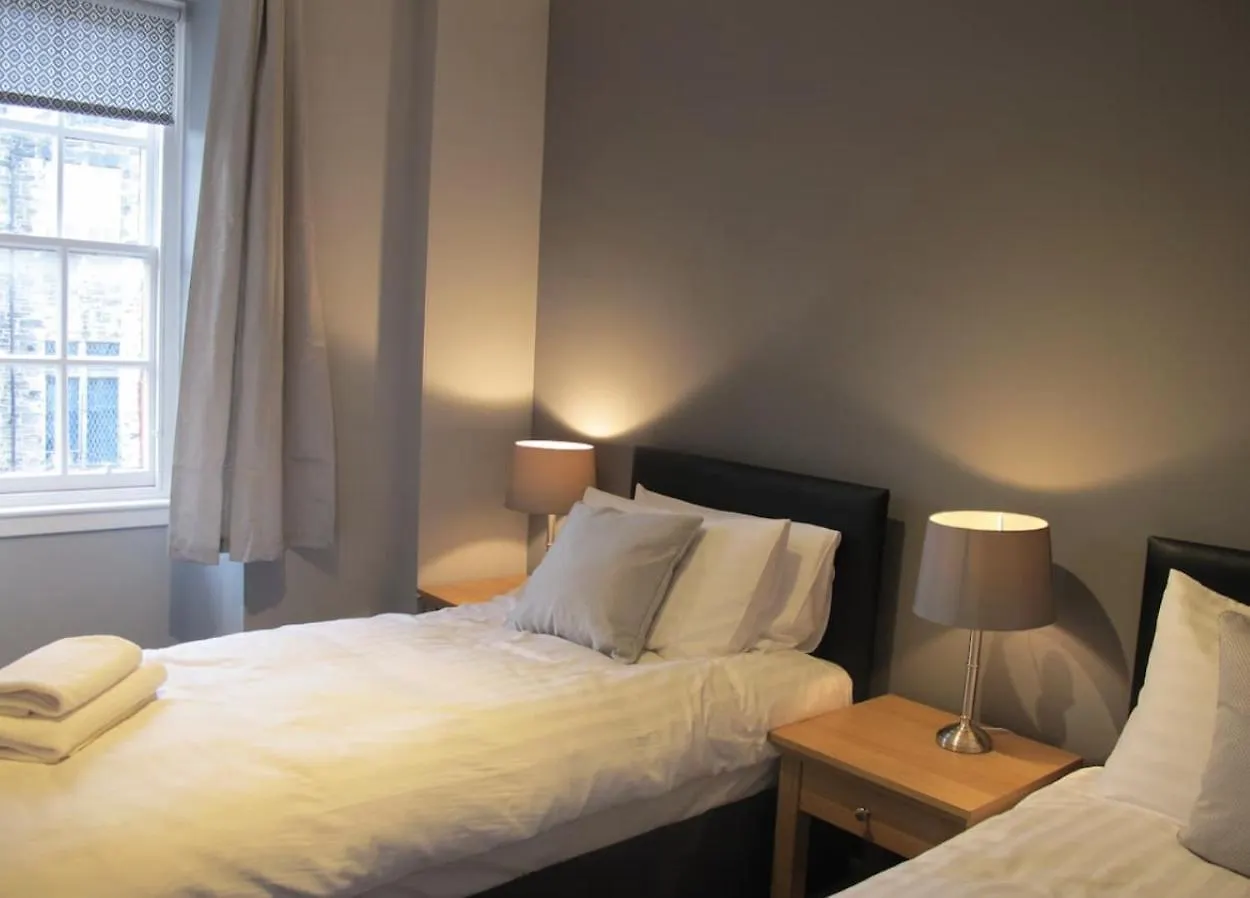 2 Chessels Court, Flat 3 Apartment Edinburgh